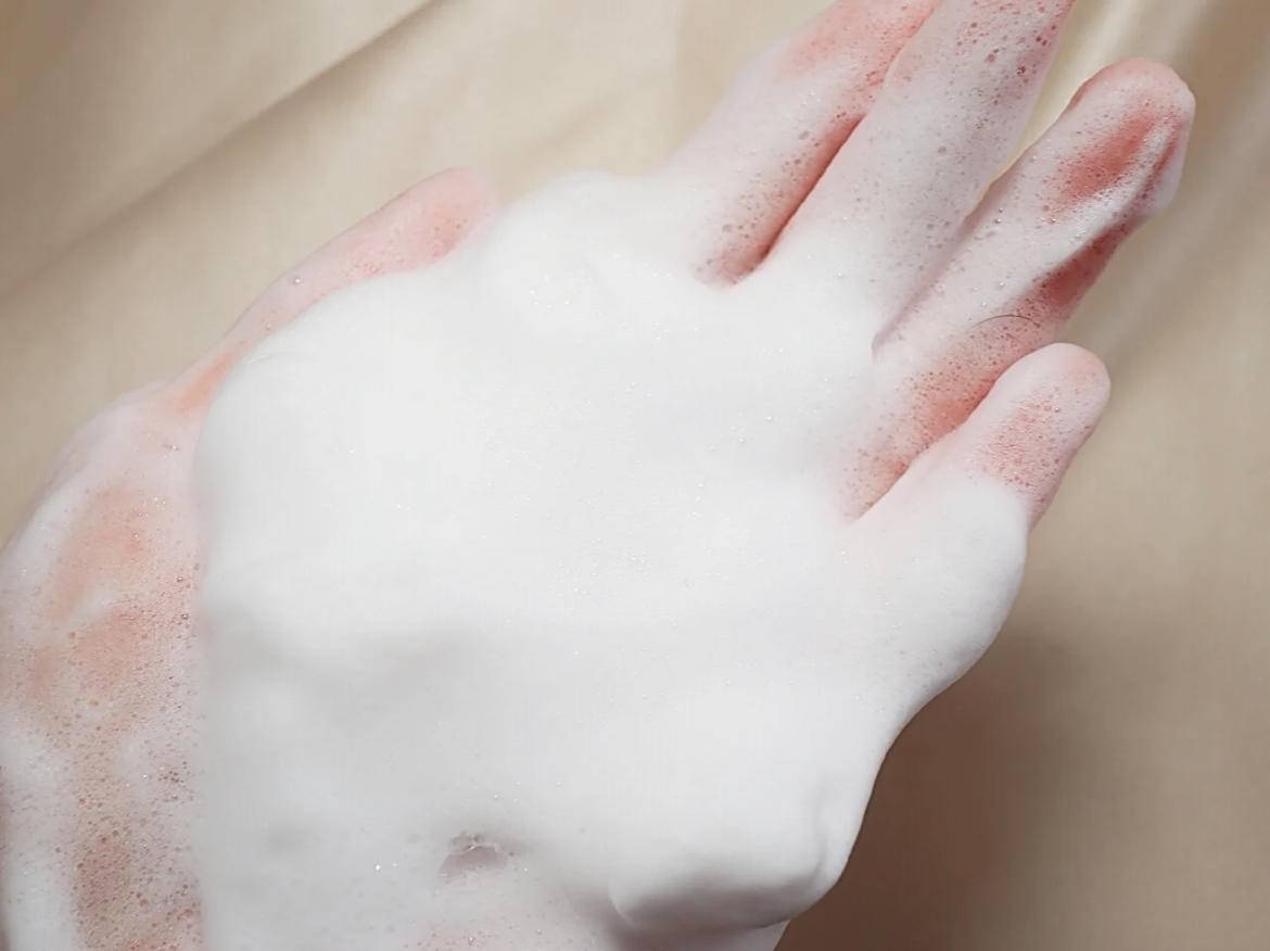 千万别买的烟酰胺洗面奶,千万不要买这几支会烂脸的洗面奶