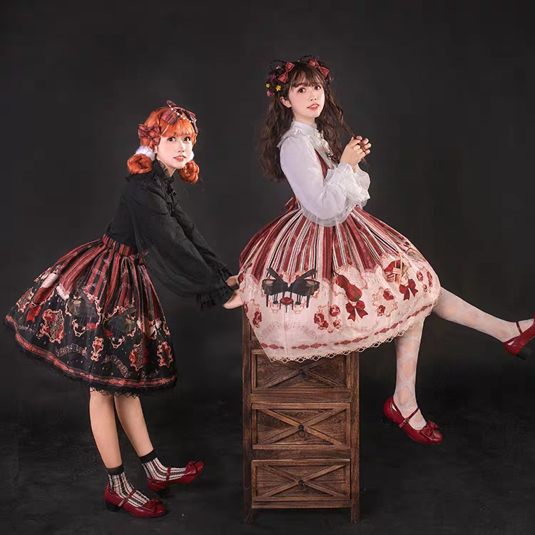 lolita四年前照片,lolita七月上新资讯