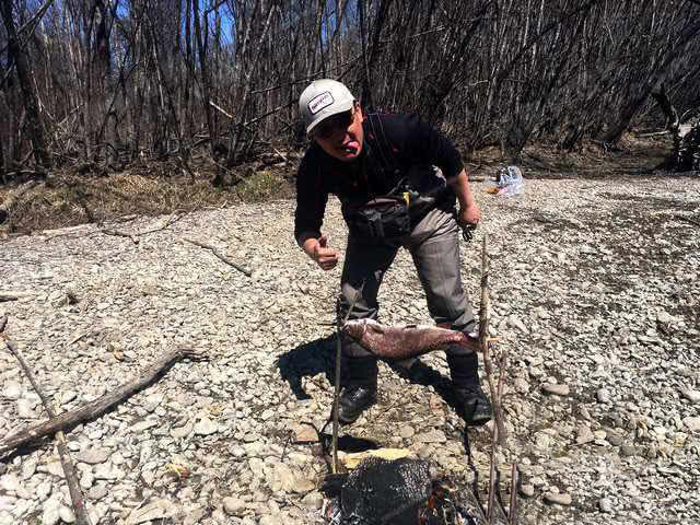 俄罗斯人是怎么钓鱼的,俄罗斯人钓鱼攻略
