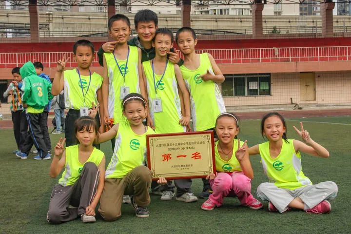 为了共同的怀念！报告文学《永不告别》采访札记【下】