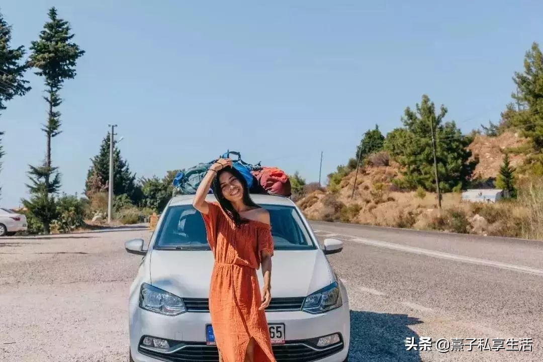 环游世界夫妻赚了十个亿,情侣环游世界视频