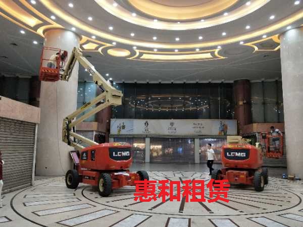 成都升降高空作业车租一天多少钱,成都20米高空作业车出租价格