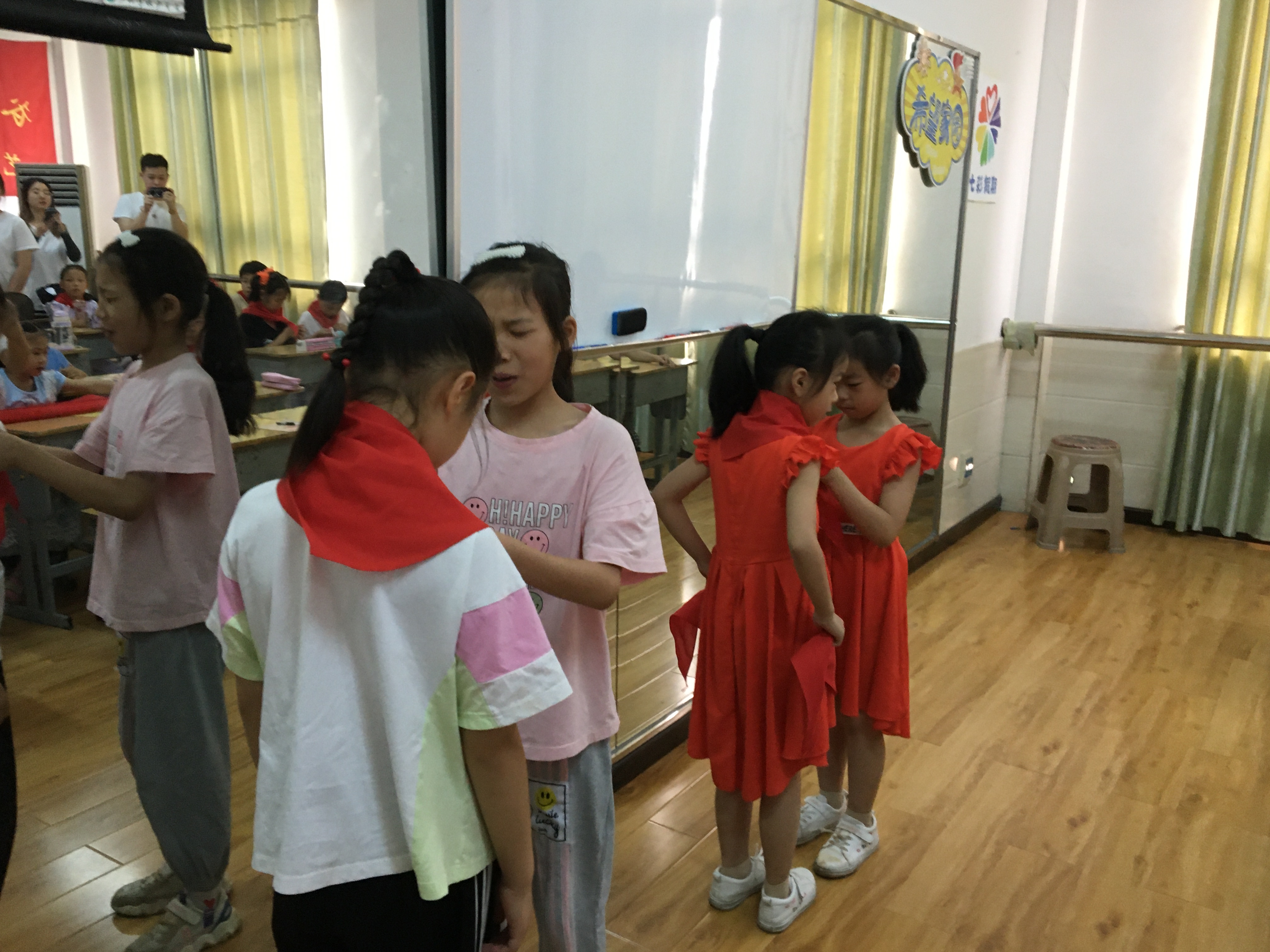 革命精神永不退色,革命精神永不褪色