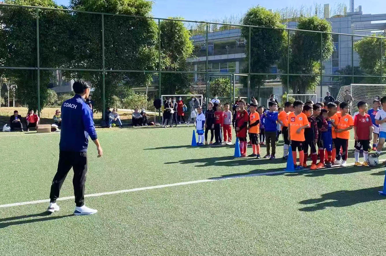 黑科技长钉足球鞋,黑科技新款球鞋