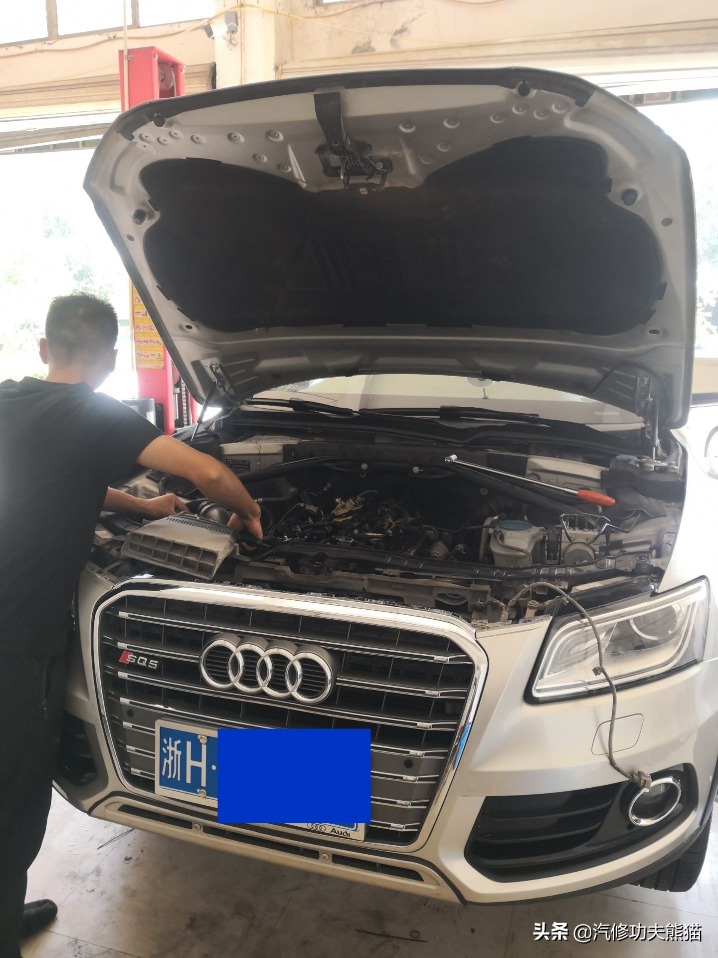 如何检测奥迪三代ea888是否烧机油,大众三代ea888发动机机油灯报警