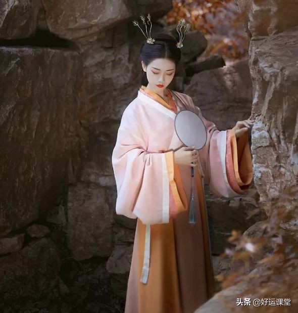 梦见什么预示近期有横财,梦见这几种场景预示着要转运了