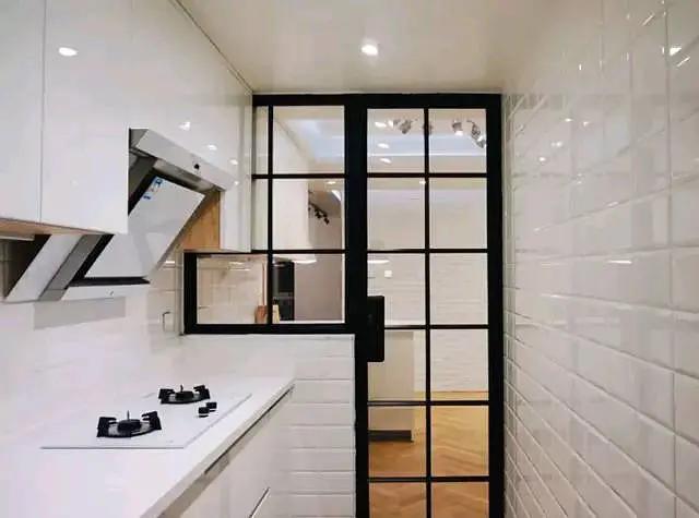 厨房瓷砖太旧了怎么修复,厨房瓷砖太脏怎么翻新