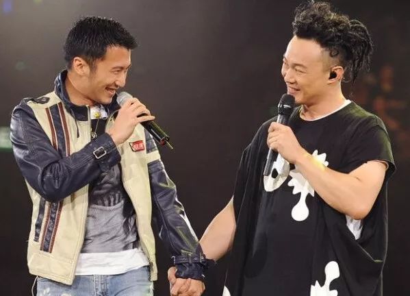 最佳损友讲友情还是爱情,最佳损友友情