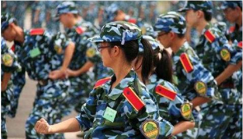 军训前还不知道军训有多苦,大学军训不过有什么后果