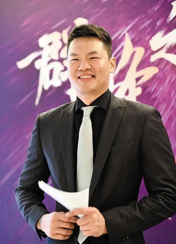 广东队最新消息朱芳雨,朱芳雨11分7板