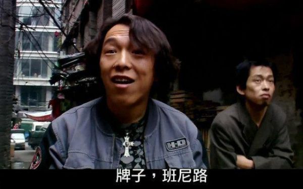 白小t最新款t恤,白小t服装性价比