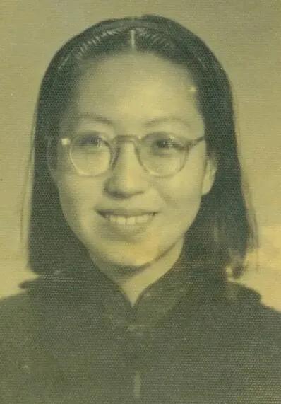 今生今世胡兰成解说,胡兰成张爱玲尘埃里的爱恨