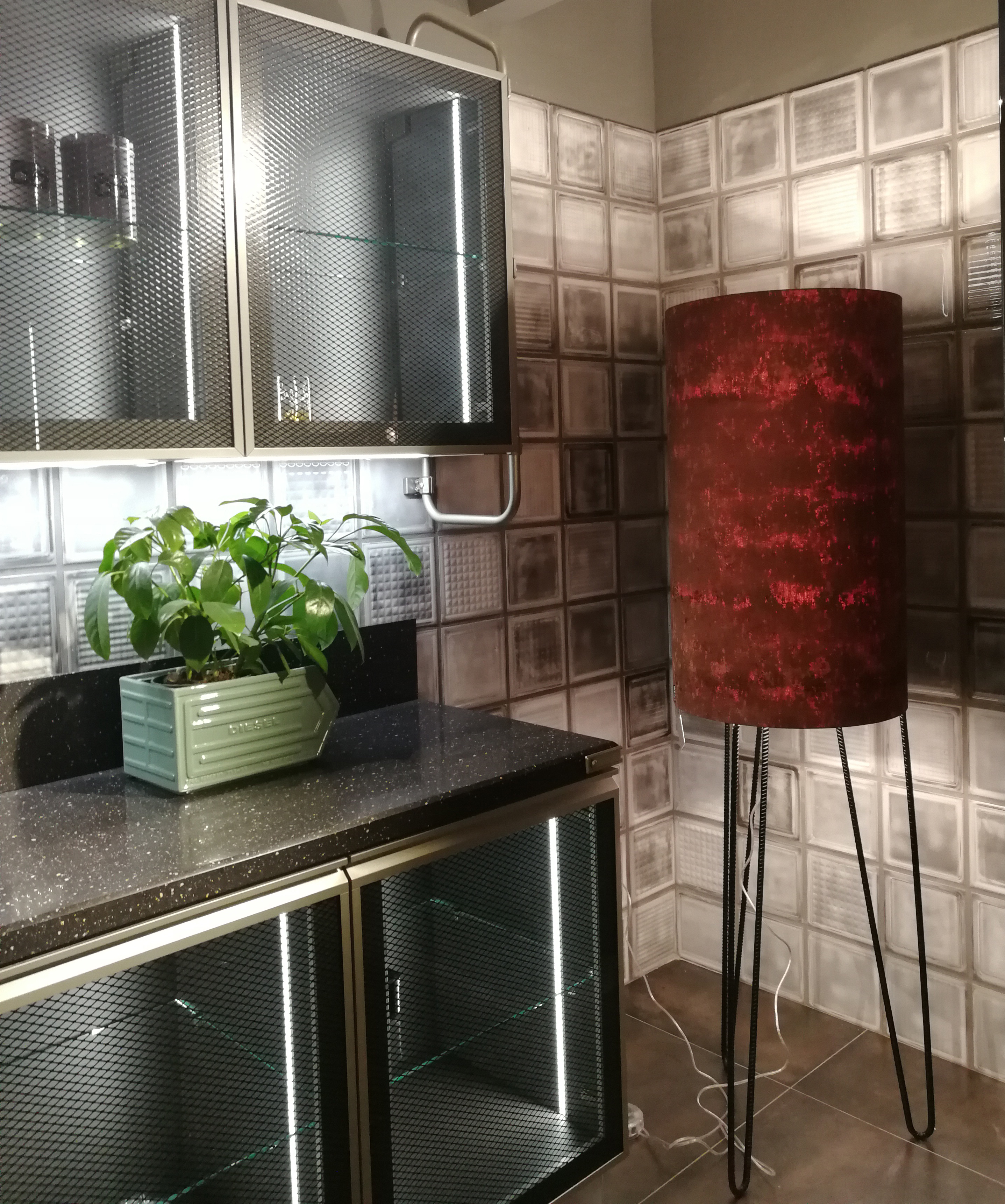 米兰家具展灯具,米兰国际家具展2004