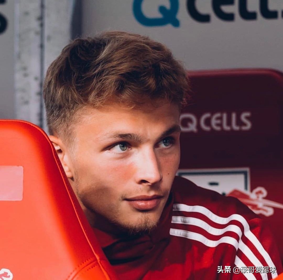 fm足球经理2021贝林厄姆,fm2021足球经理阵容