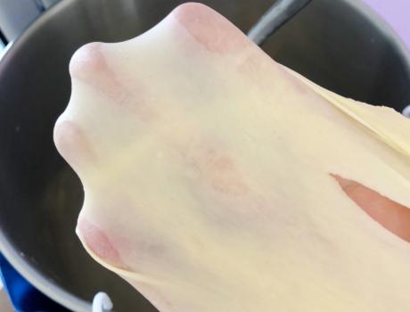 怎么用烤箱加热吐司不发硬,做出来的吐司面包发硬怎么办