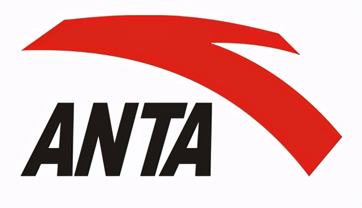 应该怎么选择耐克足球鞋,阿迪和耐克足球鞋哪个适合宽脚