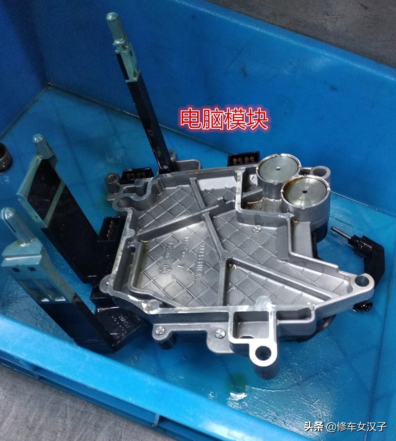 变速箱坏了换好还是修好,变速箱电脑板坏了是修还是换