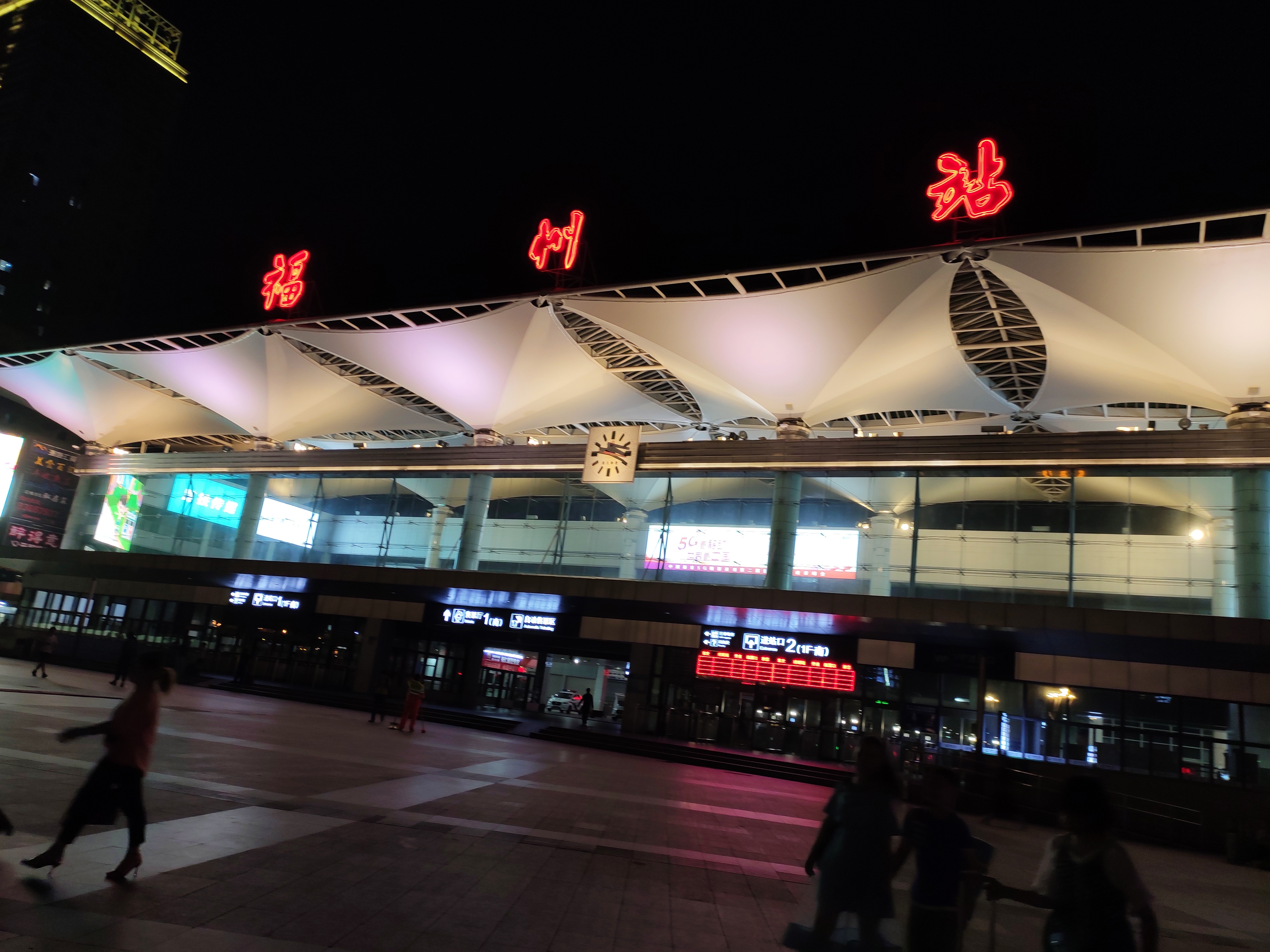 又是暑假研学作业，找个少人，少花钱的地方去吧