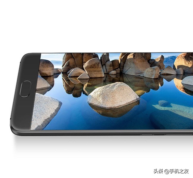 小辣椒V9、金立M11s、荣耀Play3对比