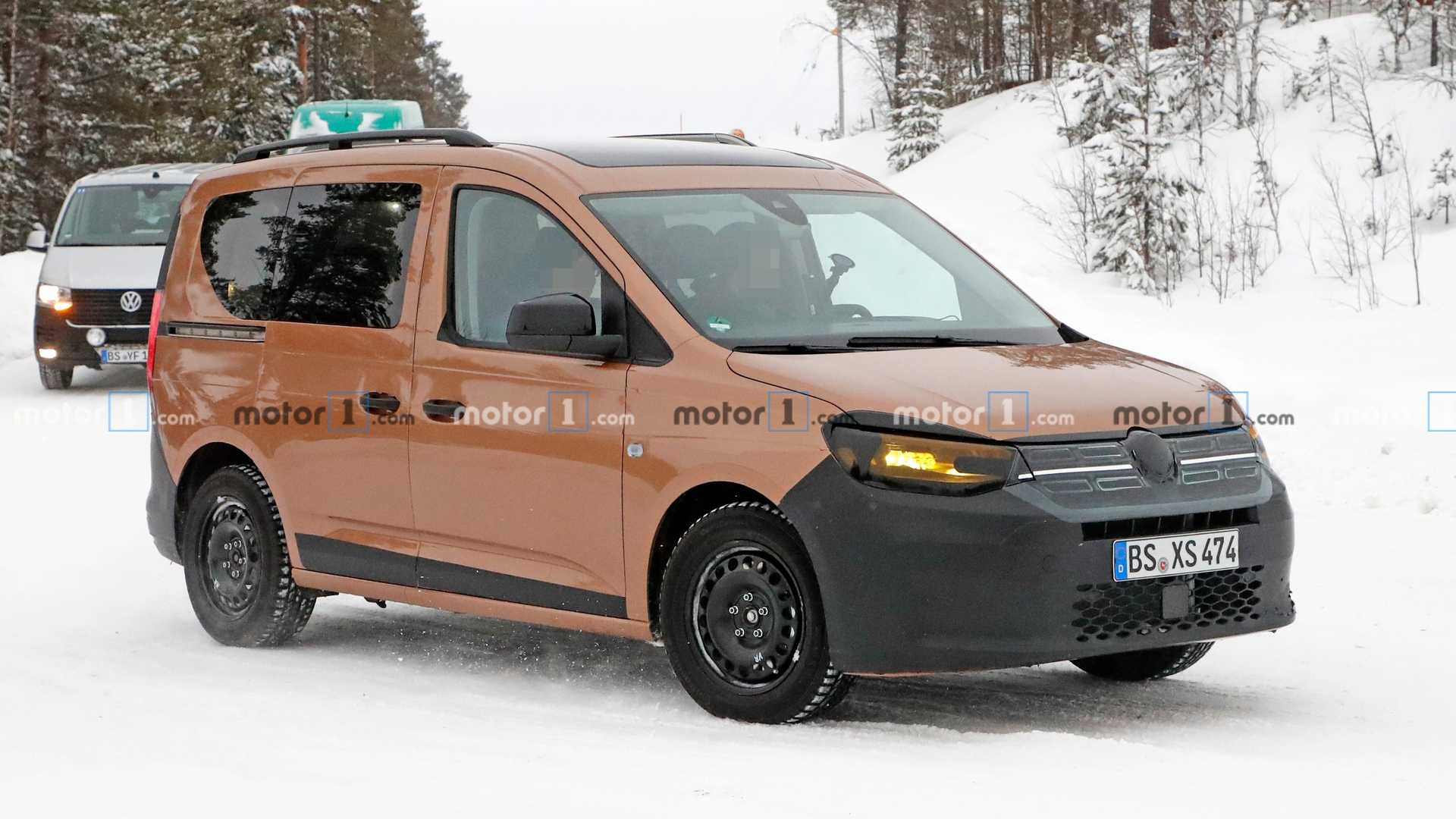 伪装为达契亚车型，全新一代大众开迪测试谍照曝光