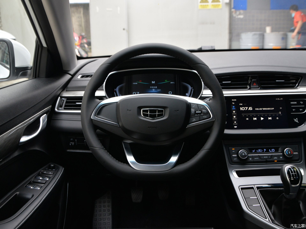 吉利帝豪s建议买吗,吉利4代帝豪落地价