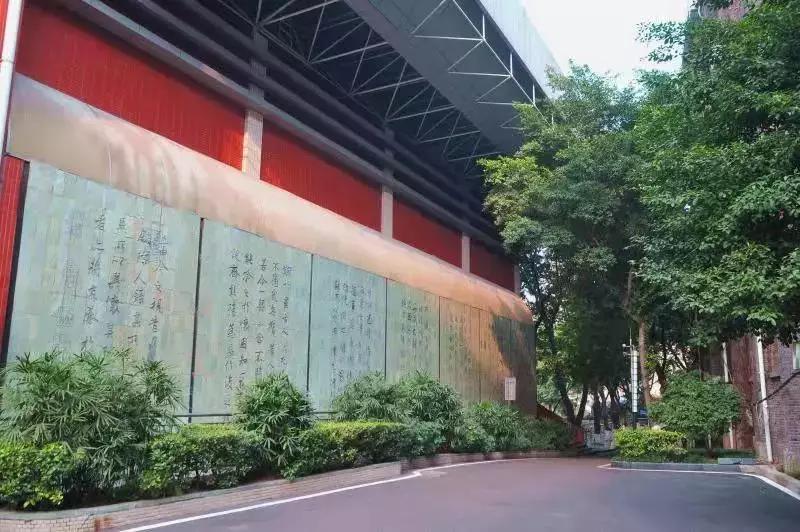 这所大学堪称低调王者,一所经历了百年风雨的名校