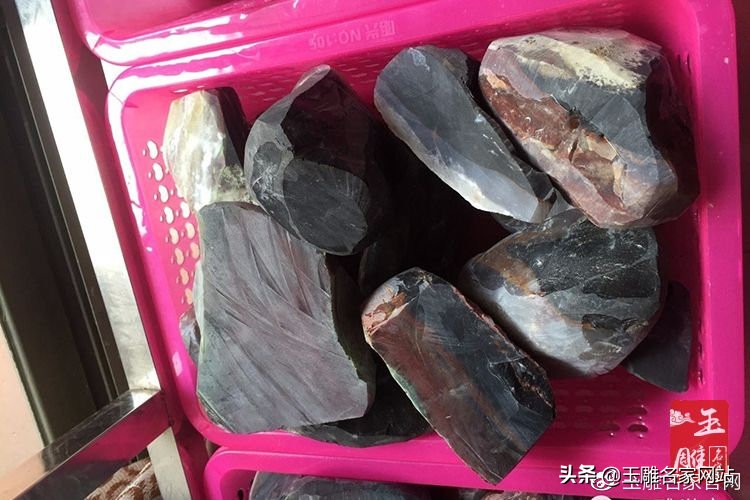 玛瑙品种印度玛瑙,印度的七彩玛瑙的价格