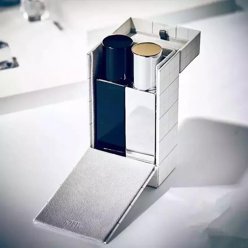 一支口红79贵吗,一支口红一百多一瓶粉底液