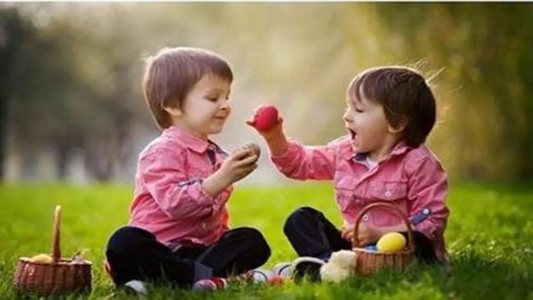 孩子不懂得分享，要通过这些方面培养他，让他体会分享的快乐