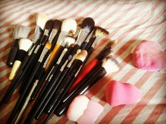 化妆刷怎么清洗肥皂,化妆刷怎么清洗洗衣机