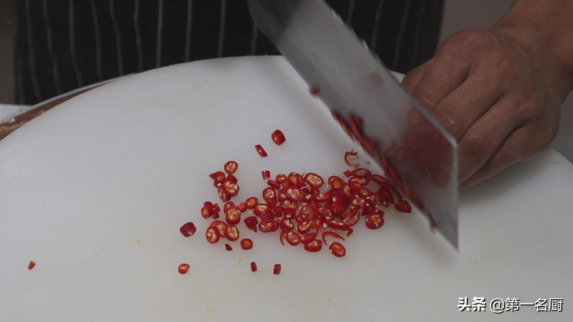 怎样做凉拌青瓜简单又好吃,凉拌青瓜简单怎么做好吃