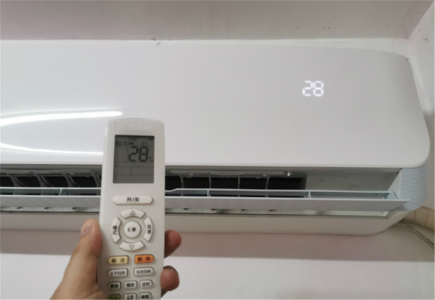 同样开空调，别人家费电，我家省电，来看看安装师傅教我怎么用