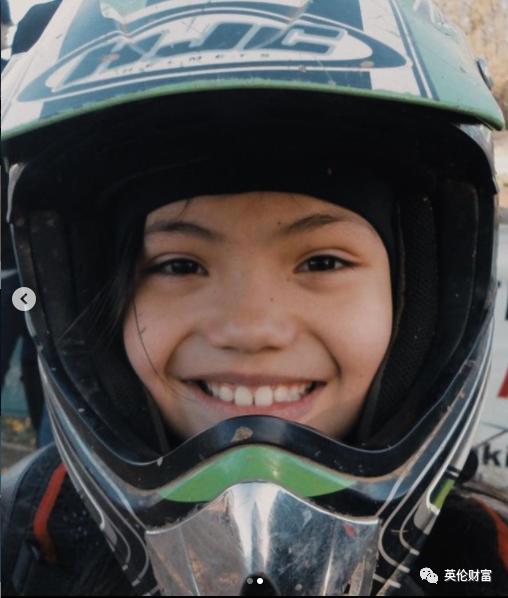 18岁华裔夺美网冠军向中国问好,华裔女孩勇夺美网公开赛冠军