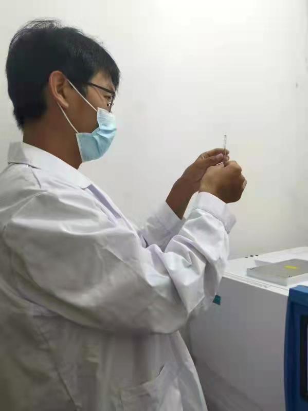 红色传承绿色发展匠心酿造——平山县大学生杨龙鹏的回乡创业之路