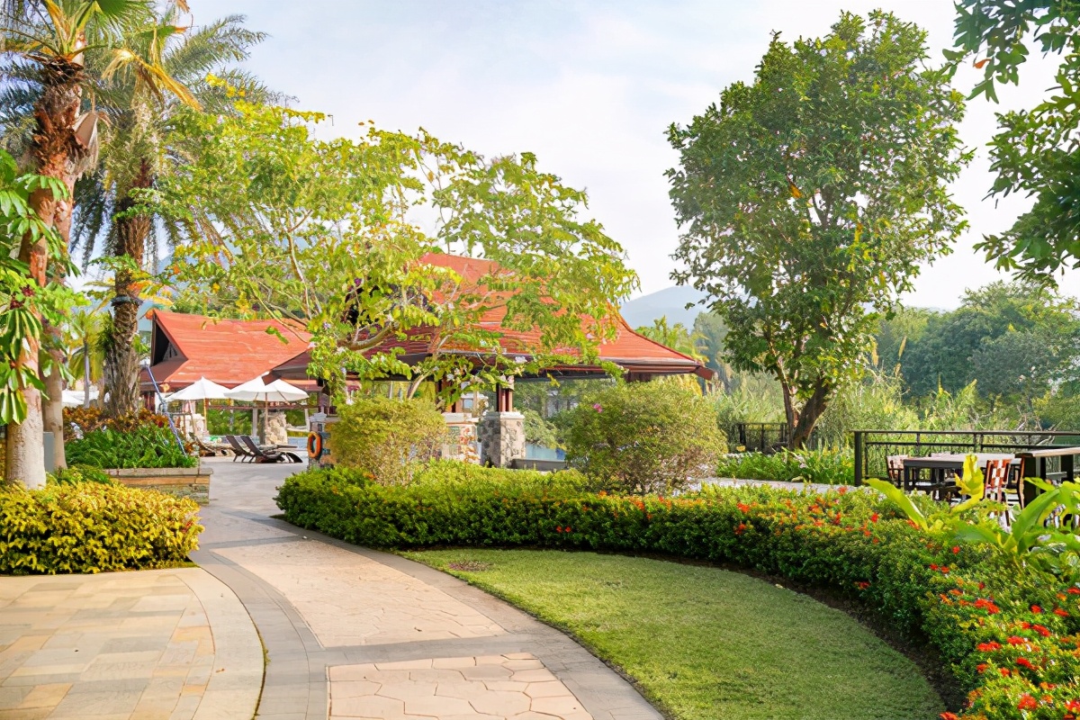 三亚适合拍照的高级酒店,三亚这家民宿拍照也太美了