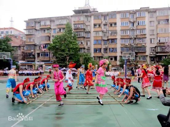 你守护世界我守护你少年的你,你守护世界我守护你