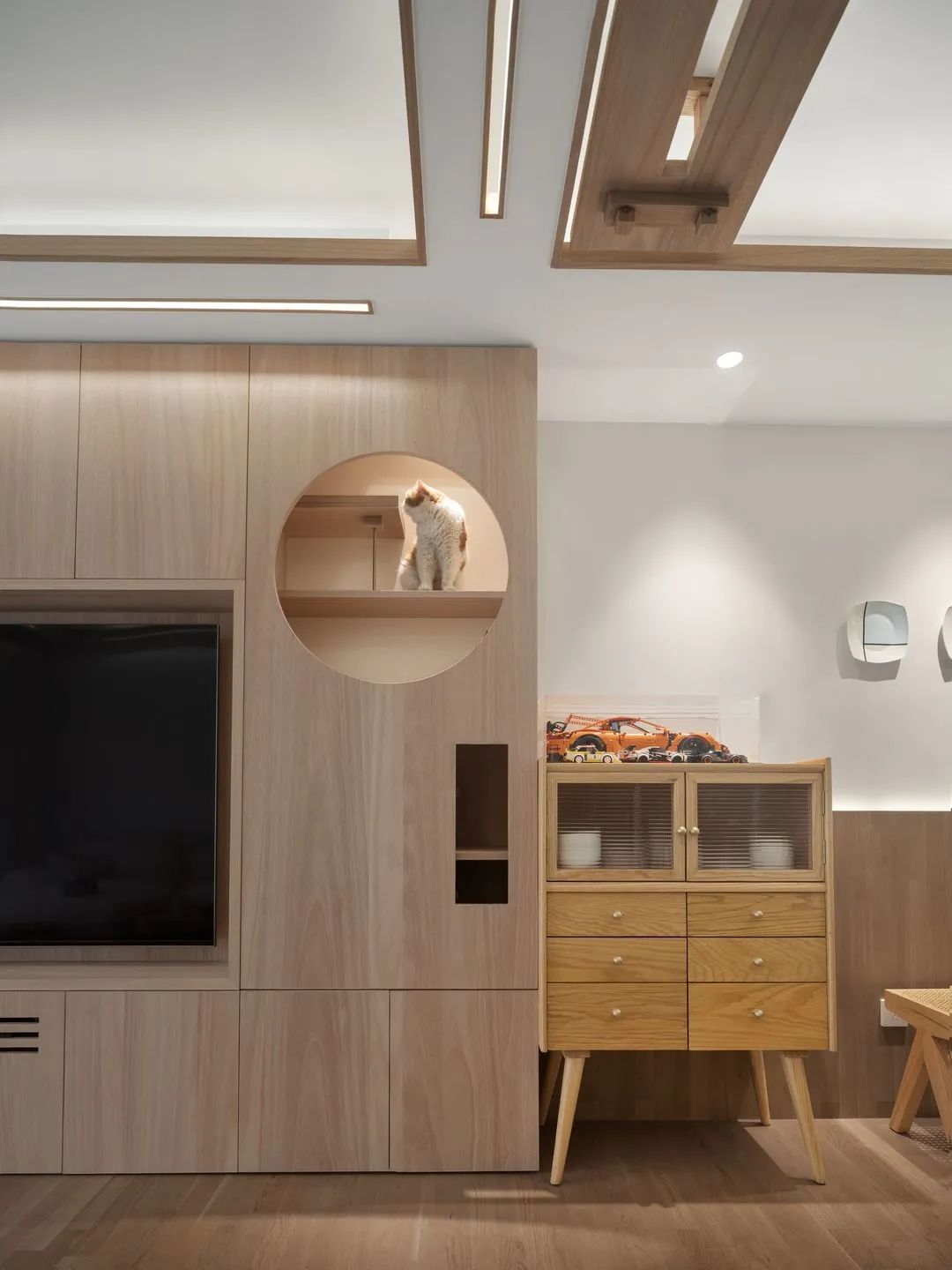 给猫自制的豪华猫屋,给猫咪改造猫屋