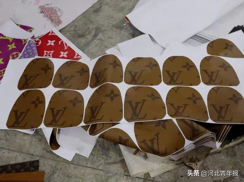 央视曝光山寨假货,买的lv包真假难辨