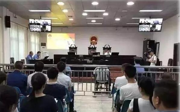 从被人唾弃到被人敬仰,从落魄被欺负到人人都尊重