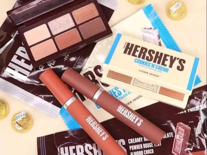 兰蔻黑桃红心丝绒限定,兰蔻情人节限定礼盒口红丝绒