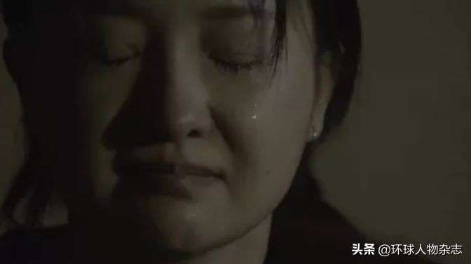 电梯里被拖行网红博主自曝遭家暴,电梯内被暴打的美妆博主