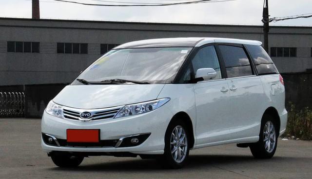 比亚迪m6手动2.4和自动2.4区别,为什么比亚迪m6停产了