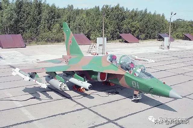 新一代高教机大比拼