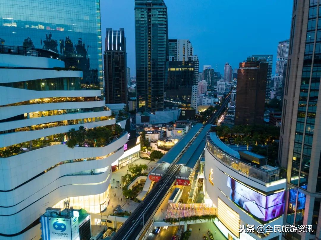 这里藏着一个地方，去一次就等于环游了世界！