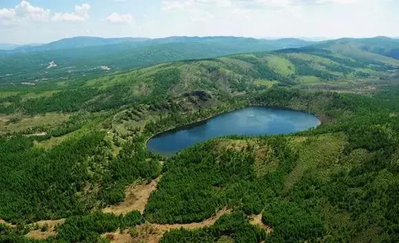 火山旅游好去处,火山群打卡