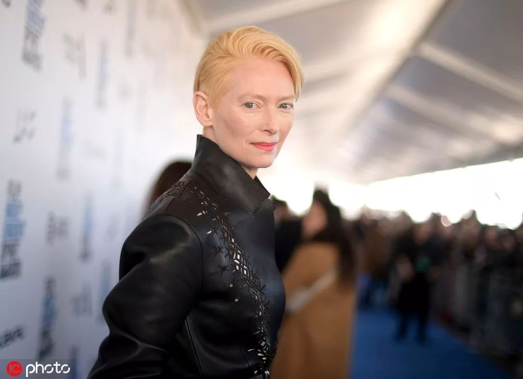 女人帅起来男人都不知道怎么做,女人帅起来究竟能帅到什么地步