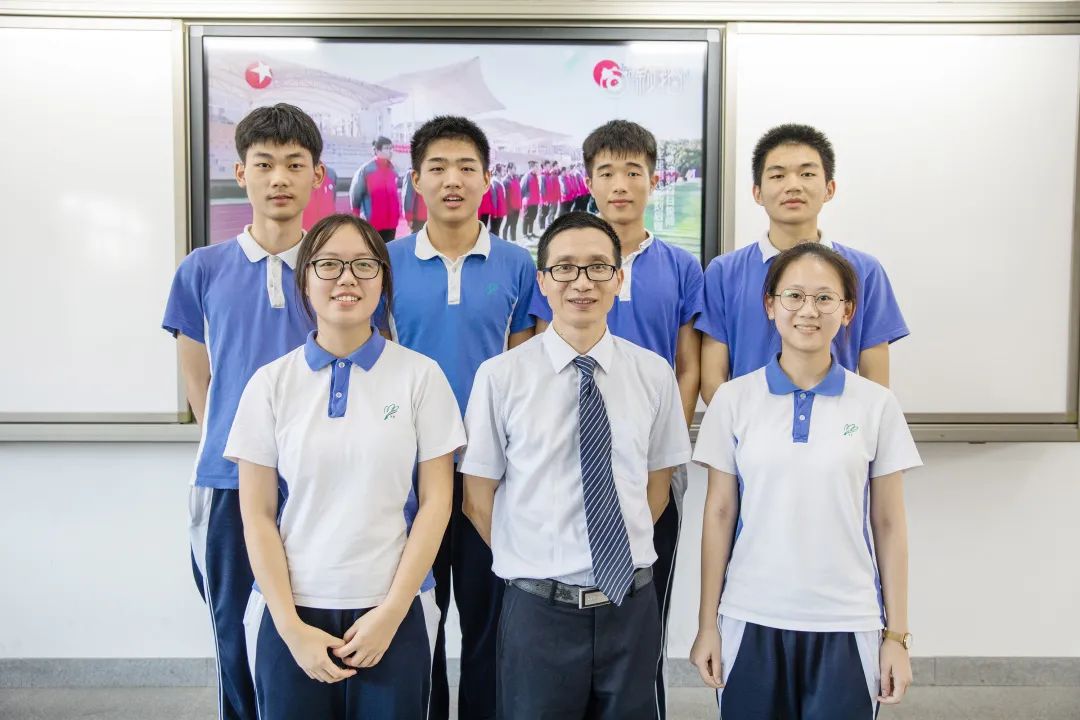 投资10亿，坐标布吉，这是一所被低估的宝藏学校