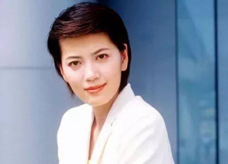 冰美人入狱后她老公不离婚,世界杯一哭成名完整版