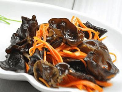 凉拌木耳怎么做又脆又香,凉拌木耳简单又好吃的做法