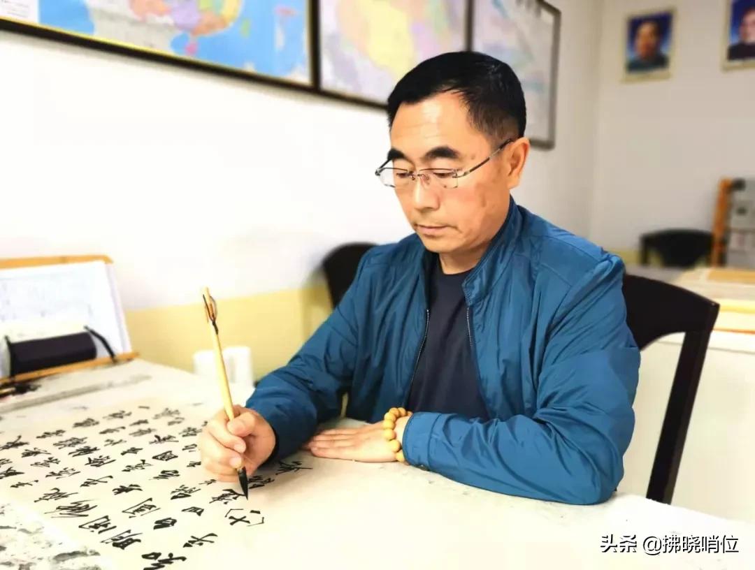 拂晓文学作品的图片,拂晓文艺